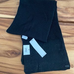 Black women’s scarf, Calvin Klein NWT